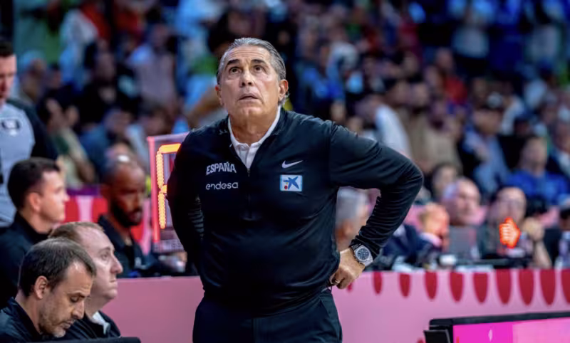 Scariolo se la juega ante Antetokounmpo en el Eurobasket: Vida o muerte para España