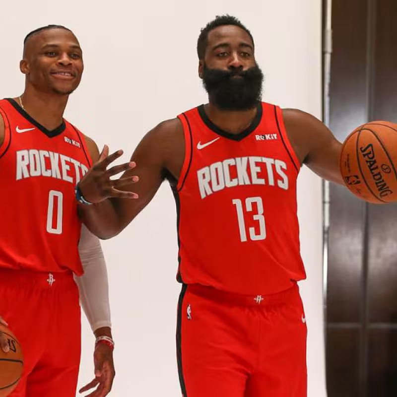 Russell Westbrook y James Harden | Foto: nba.com