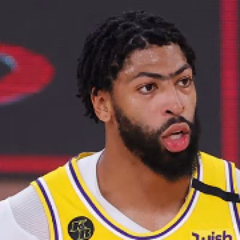 Anthony Davis fue sancionado por golpear a Jeff Green en la ingle 