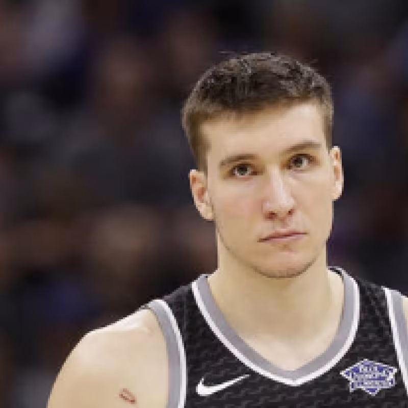 Sacramento gestionó muy mal la salida de Bogdan Bogdanovic