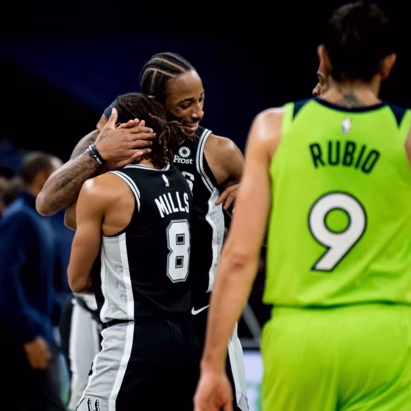 DeMar DeRozan, con la camiseta de San Antonio Spurs. Foto: @spurs