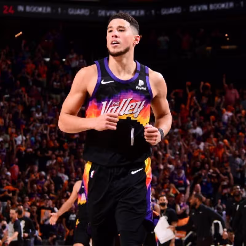 Devin Booker, jugador de Phoenix Suns.