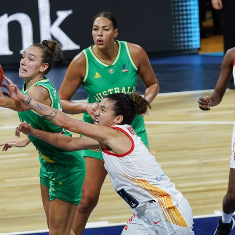 España perdió su pase a la final (66-72) contra Australia.