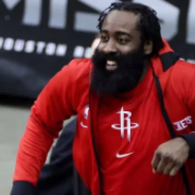 James Harden deberá aislarse hasta el viernes