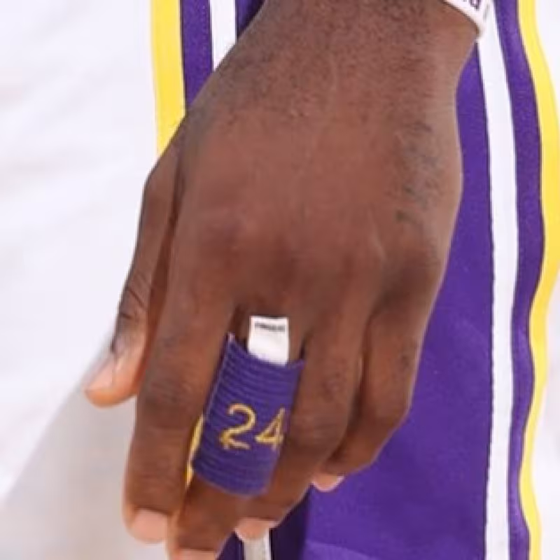 LeBron no se olvidó de Kobe Bryant: Así le homenajeó durante la victoria contra Los Angeles Clippers
