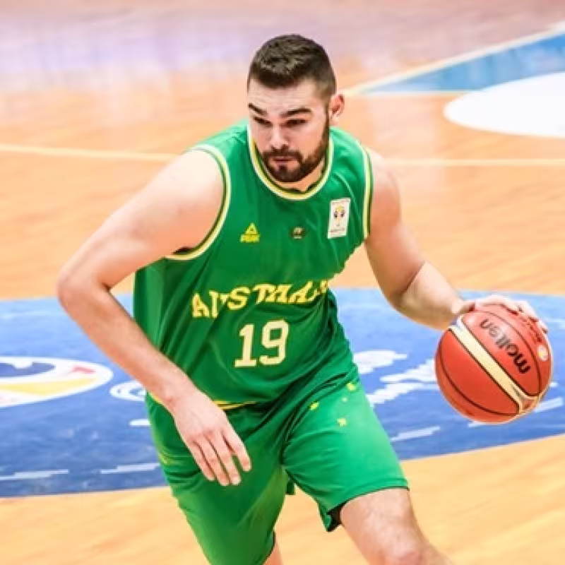 Isaac Humphries probará 10 días con Orlando Magic