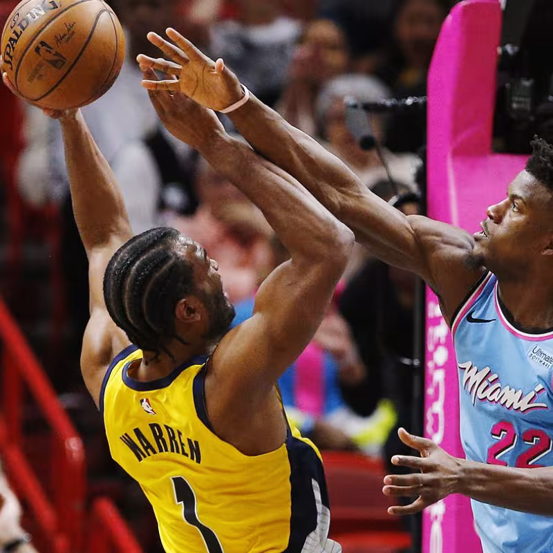 Jimmy Butler y su rivalidad con TJ Warren. Foto: gettyimages