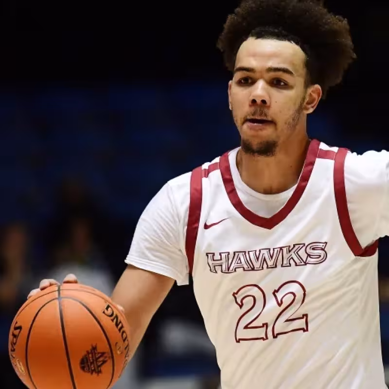 Fichajes NBA: Los Spurs incorporan al jugador de la Universidad de Saint Joseph, Jordan Hall