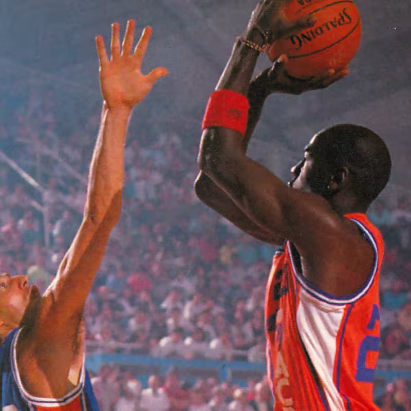 Se cumplen 28 años del aterrizaje de Michael Jordan en la ACB