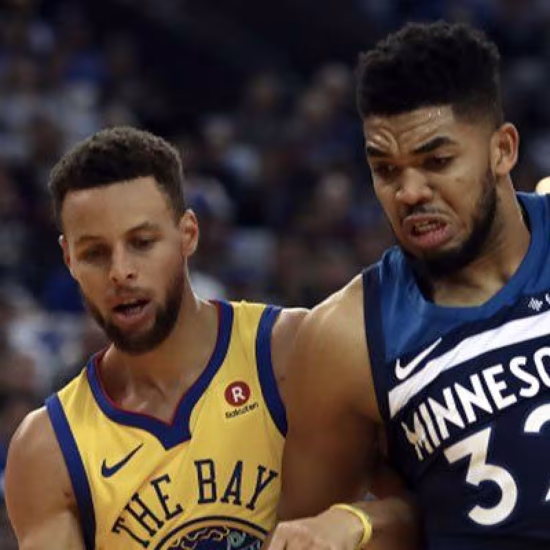 Karl Anthony Towns podría interesar a Golden State Warriors.