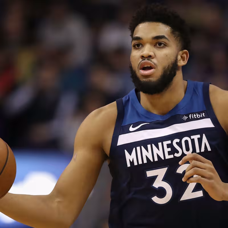 Mercado NBA: Karl Anthony-Towns renueva 4 años a cambio de 224 kilos 