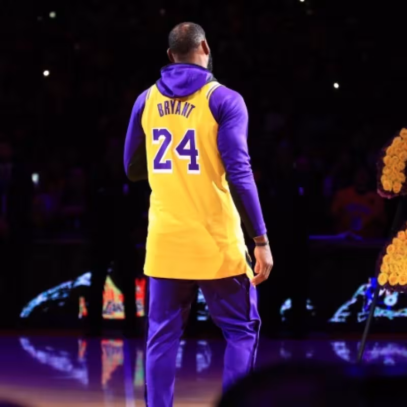 Vídeo: El emocionante discurso de LeBron James en el Staples por la muerte de Kobe Bryant