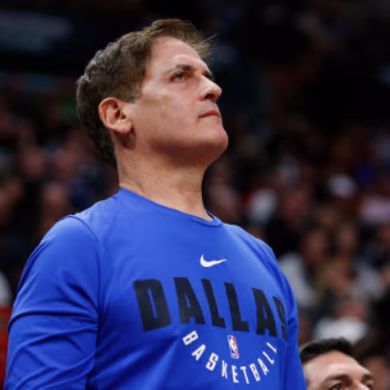 Cuban: "No debemos correr ningún riesgo al volver a la competición"