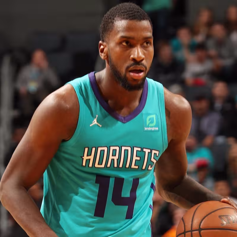 Michael Kidd-Gilchrist, nuevo jugador de Dallas Mavericks.