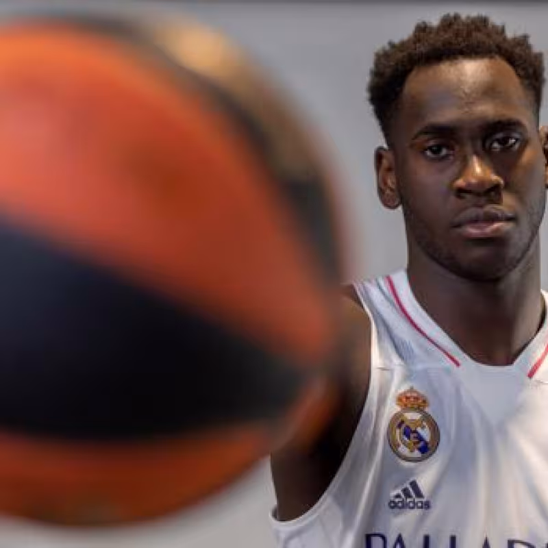 Usman Garuba en un partido con el Real Madrid.