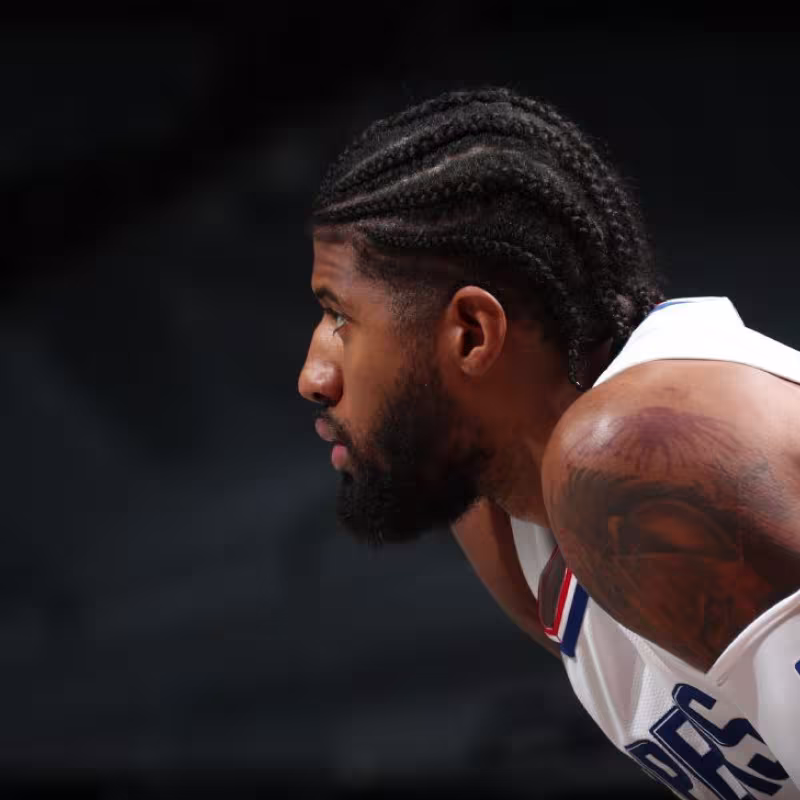 Paul George cree que los árbitros le faltan el respeto