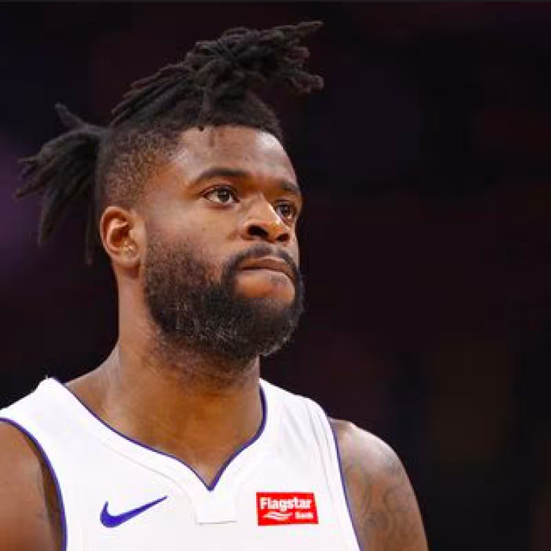 Reggie Bullock será nuevo jugador de los Lakers.