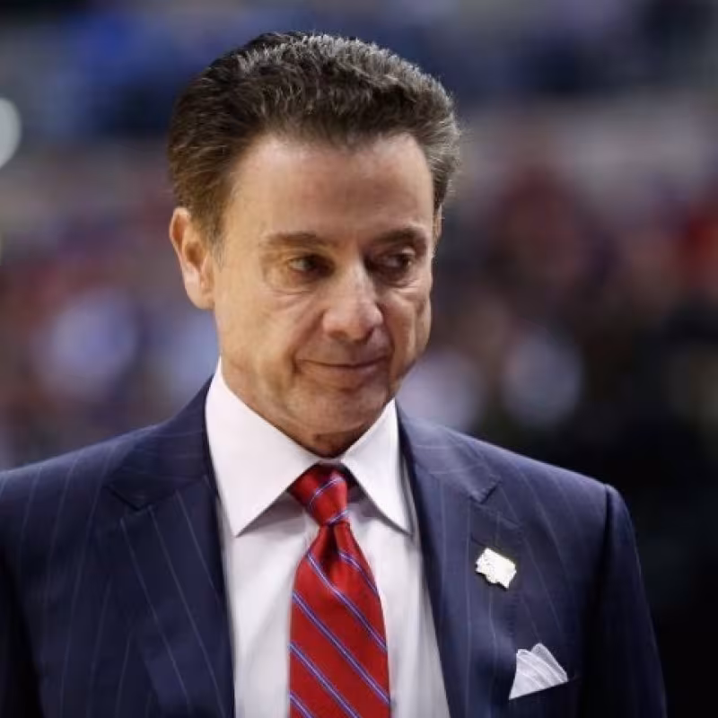 Rick Pitino abandona al Panathinaikos en medio de la crisis del coronavirus y se marcha a la NCAA