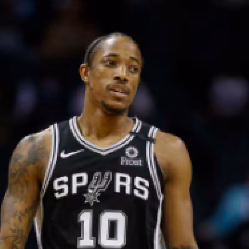 Rumores NBA: ¿DeMar DeRozan quiere salir de los San Antonio Spurs?