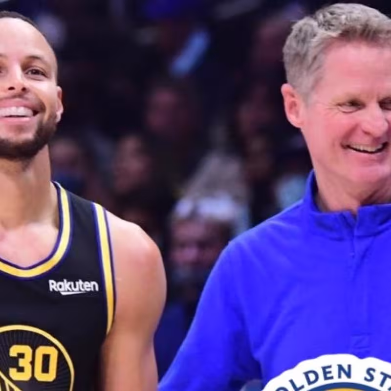 Steve Kerr, entrenador jefe de Golden State Warriors.