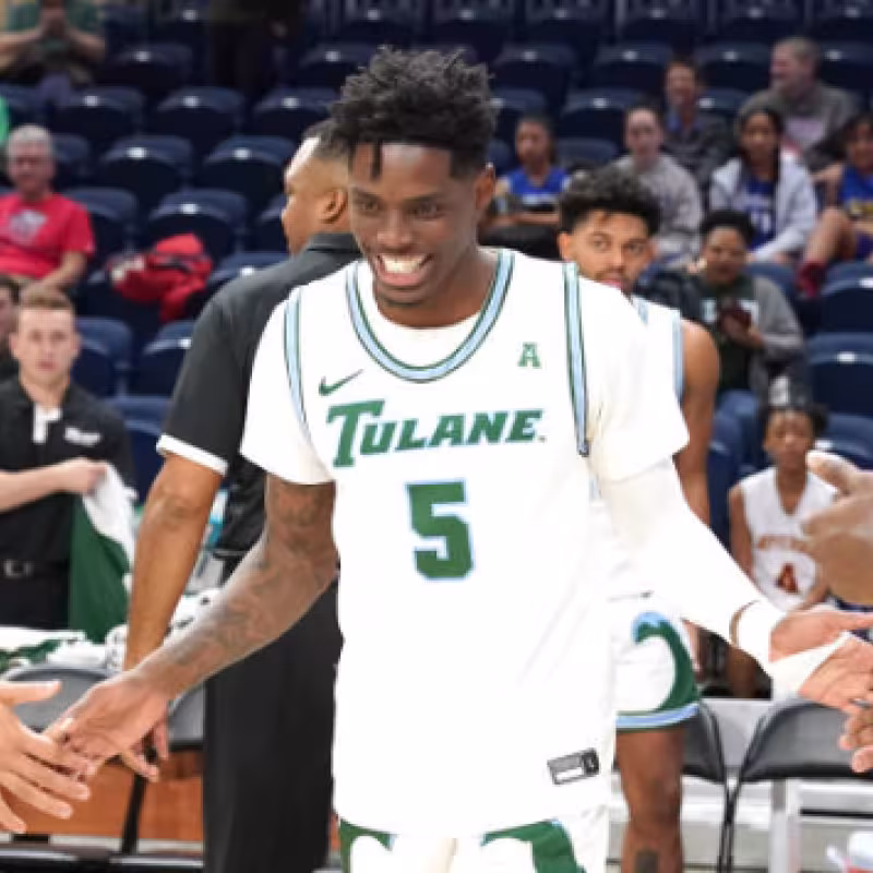 Teshaun Hightower, gran promesa de la NBA, acusado por asesinato