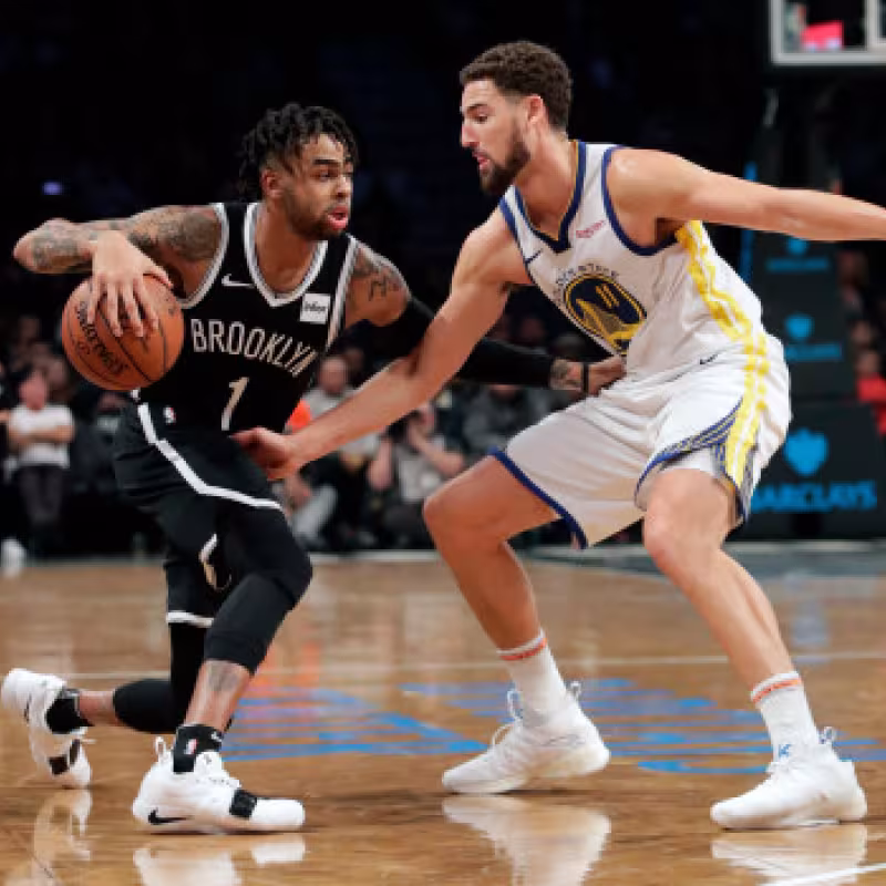 Los dos fichajes importantes frente a frente. Foto: nba.com