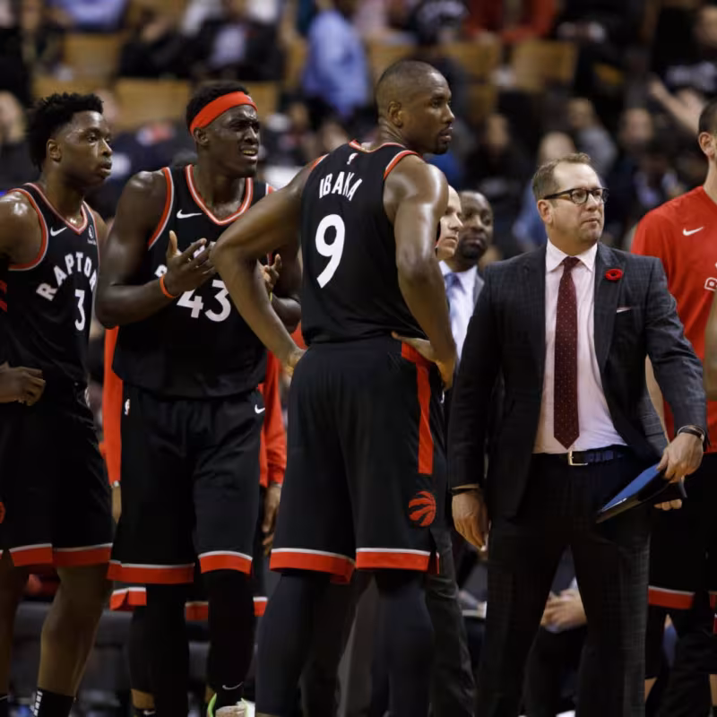 Los Raptors podrían trasladarse de Toronto a Louisville mientras dure la pandemia