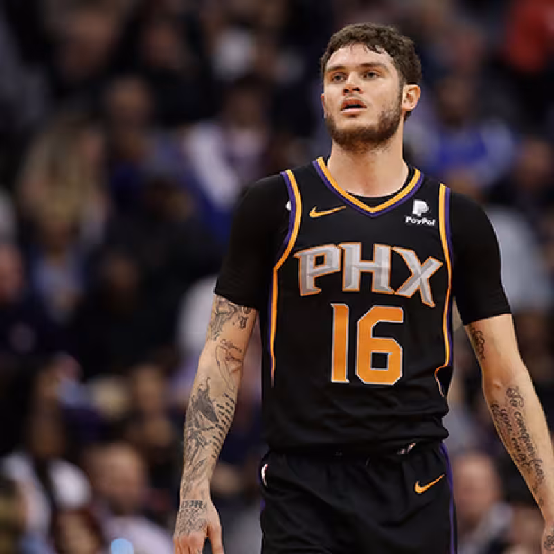Tyler Johnson se asegura 19 kilos la próxima temporada en los Suns