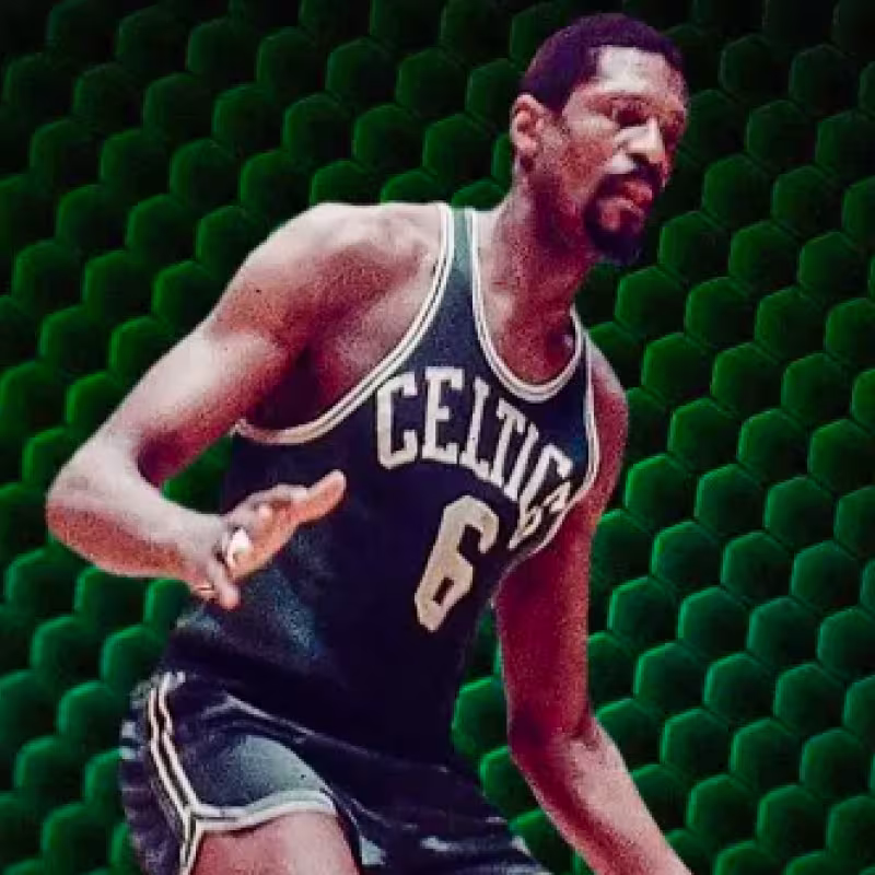 Bill Russell, con el número 6 de Boston Celtics. 