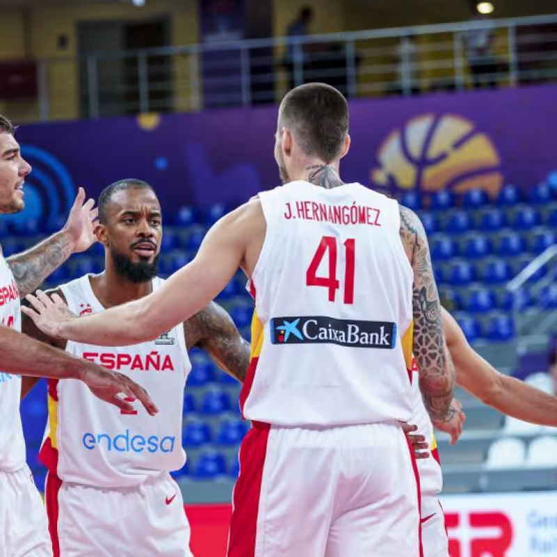 España gana a Bulgaria en Eurobasket 2022. Foto: gettyimages