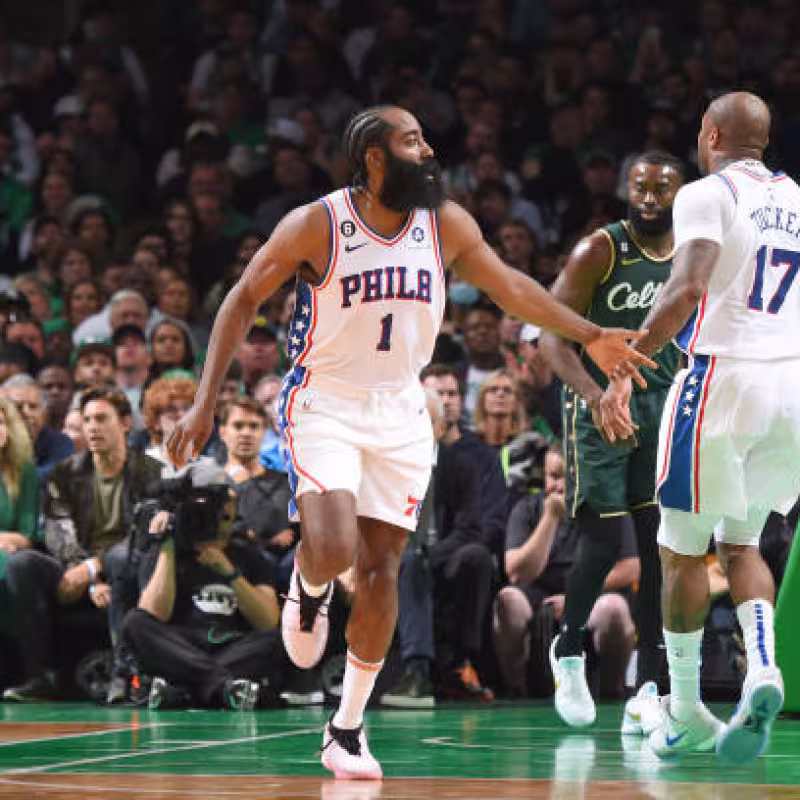 James Harden, jugada absurda. Foto: gettyimages