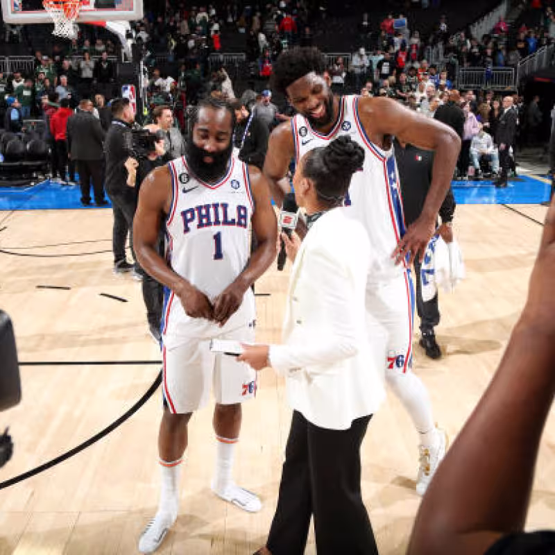 Harden y Embiid, mejores parejas historia NBA. Foto: gettyimages