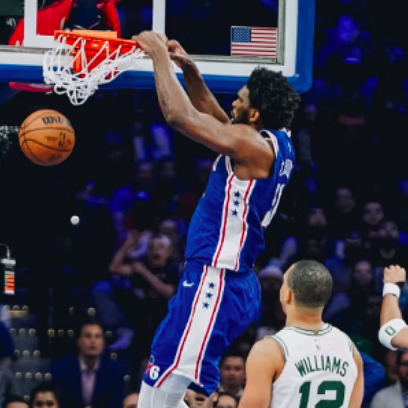 Joel Embiid, estrella de Philadelphia 76ers.