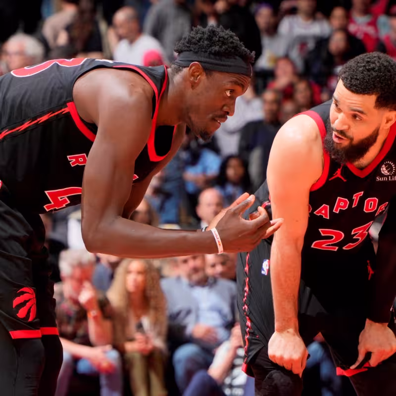 Pascal Siakam y Fred VanVleet