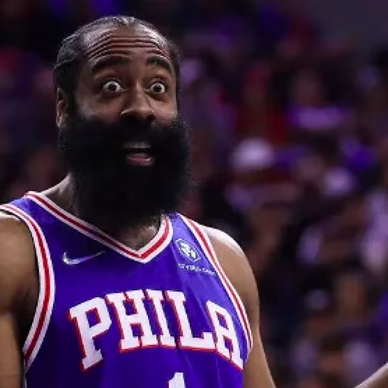 James Harden, con la camiseta de Philadelphia 76ers.