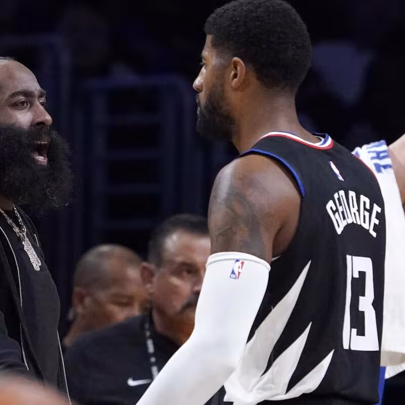 James Harden y Paul George