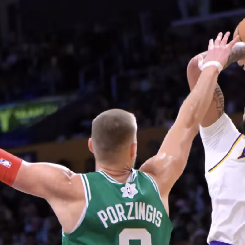 Anthony Davis no jugará en Boston Celtics.