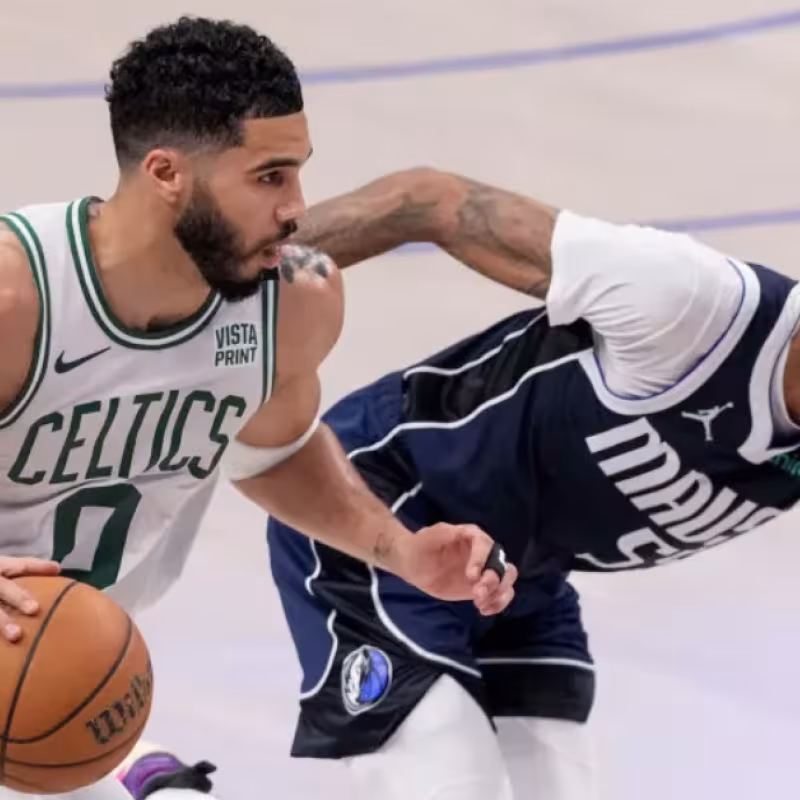 Jayson Tatum, estrella de Dallas Mavericks. 