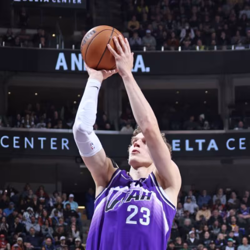 Lauri Markkanen, jugador de Utah Jazz, podría renovar con los de Salt Lake City.