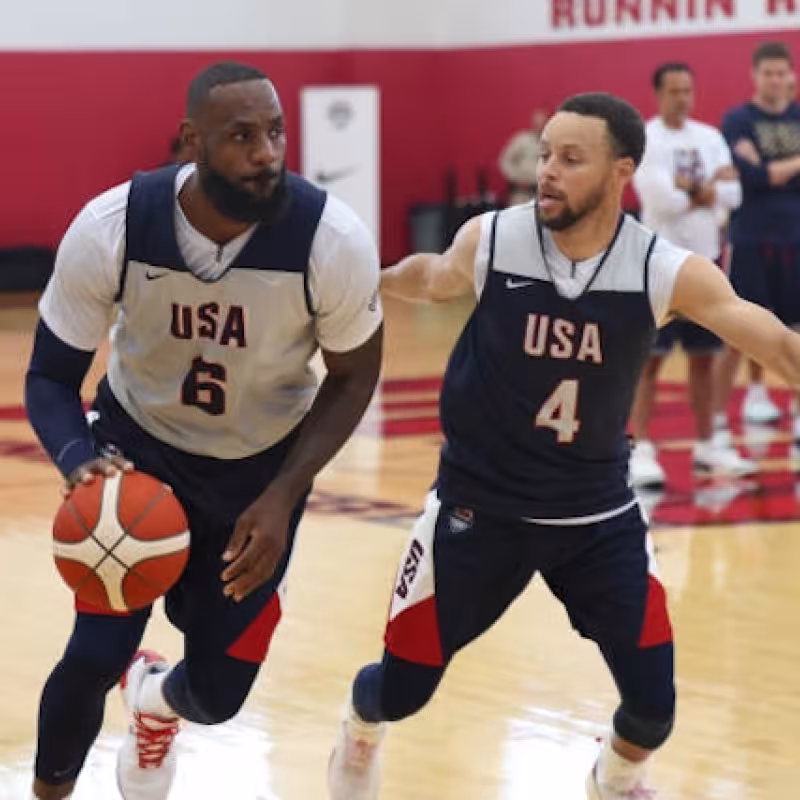 LeBron James y Stephen Curry