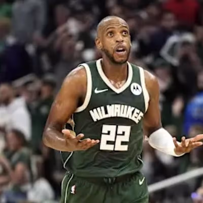 Khris Middleton, jugador de Milwaukee Bucks.