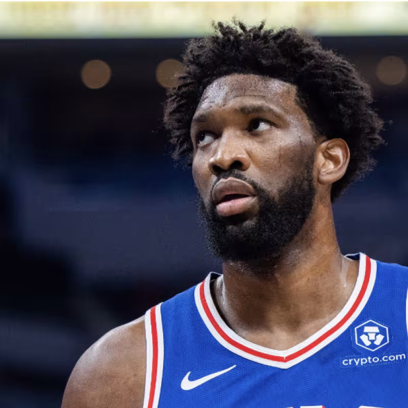 Joel Embiid, jugador de Philadelphia 76ers, harto de lesionarse.