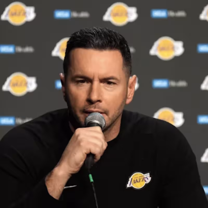 JJ Redick, entrenador de los Lakers, ha sido criticado por Charles Barkley.