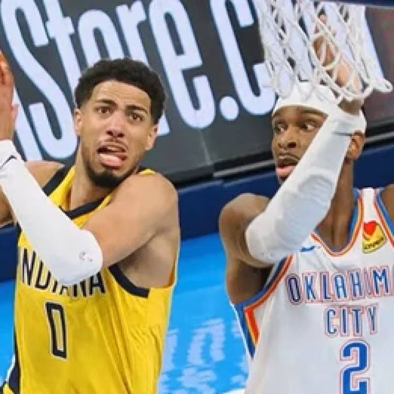 Tyrese Haliburton y Shai Gilgeous-Alexander en las NBA Finals 2025.