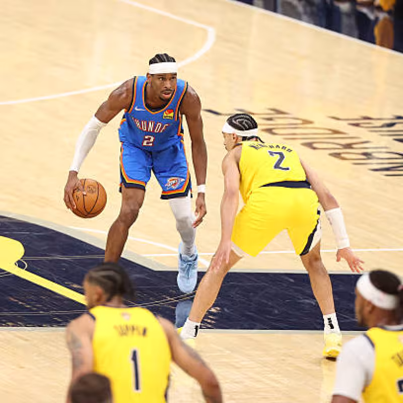 Shai Gilgeous-Alexander asalta a los Pacers. Foto: gettyimages