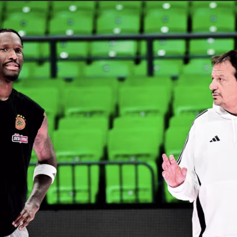 Nigel Hayes-Davis is already scaring while training with Panathinaikos.