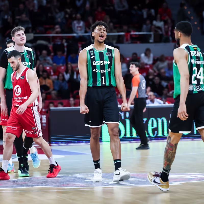 Joventut beats Zaragoza.