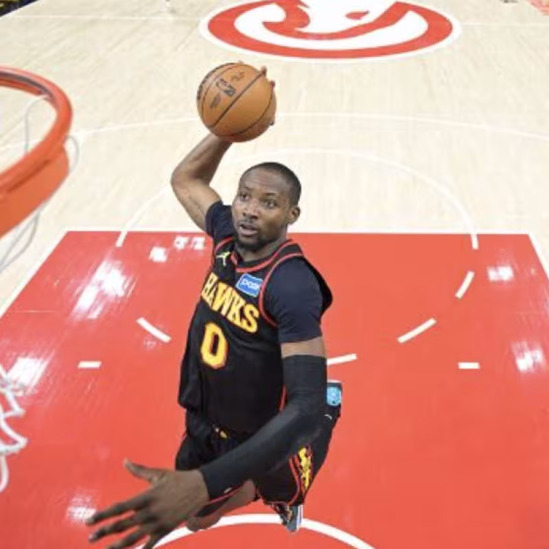 Gran debut de Jonathan Kuminga con Atlanta Hawks.