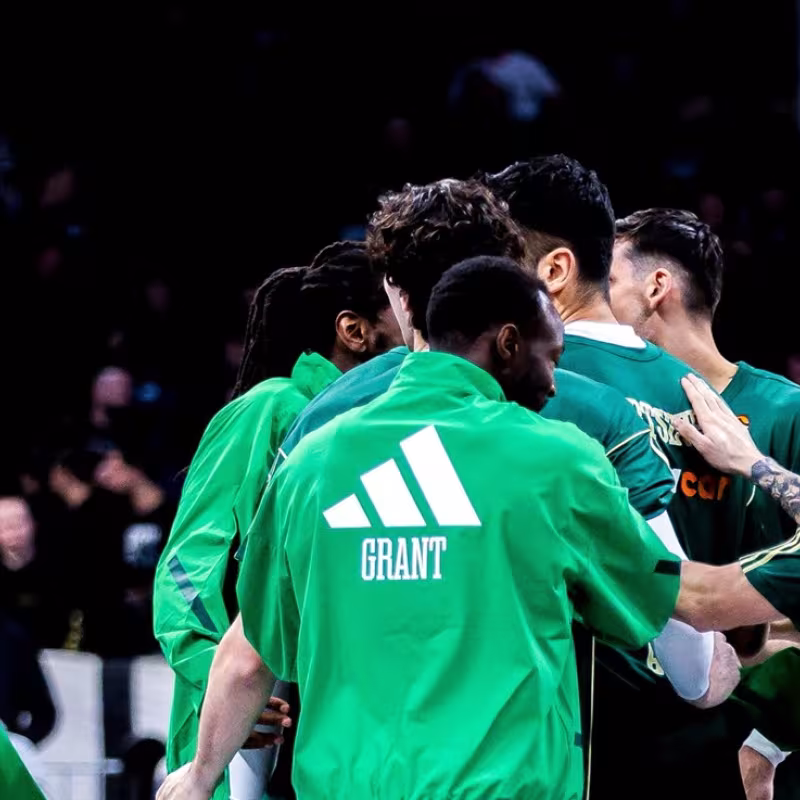 Panathinaikos. 

Translation: Panathinaikos.