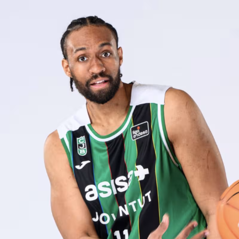 Jabari Parker shines in his debut with Joventut de Badalona.